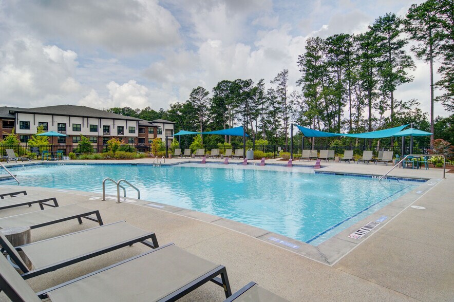 The Edison Sugarloaf Apartments 1399 Herrington Rd Lawrenceville GA