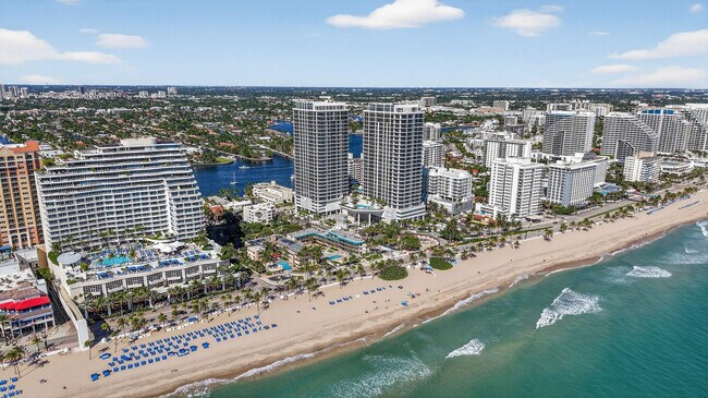 Building Photo - 151 N Seabreeze Blvd