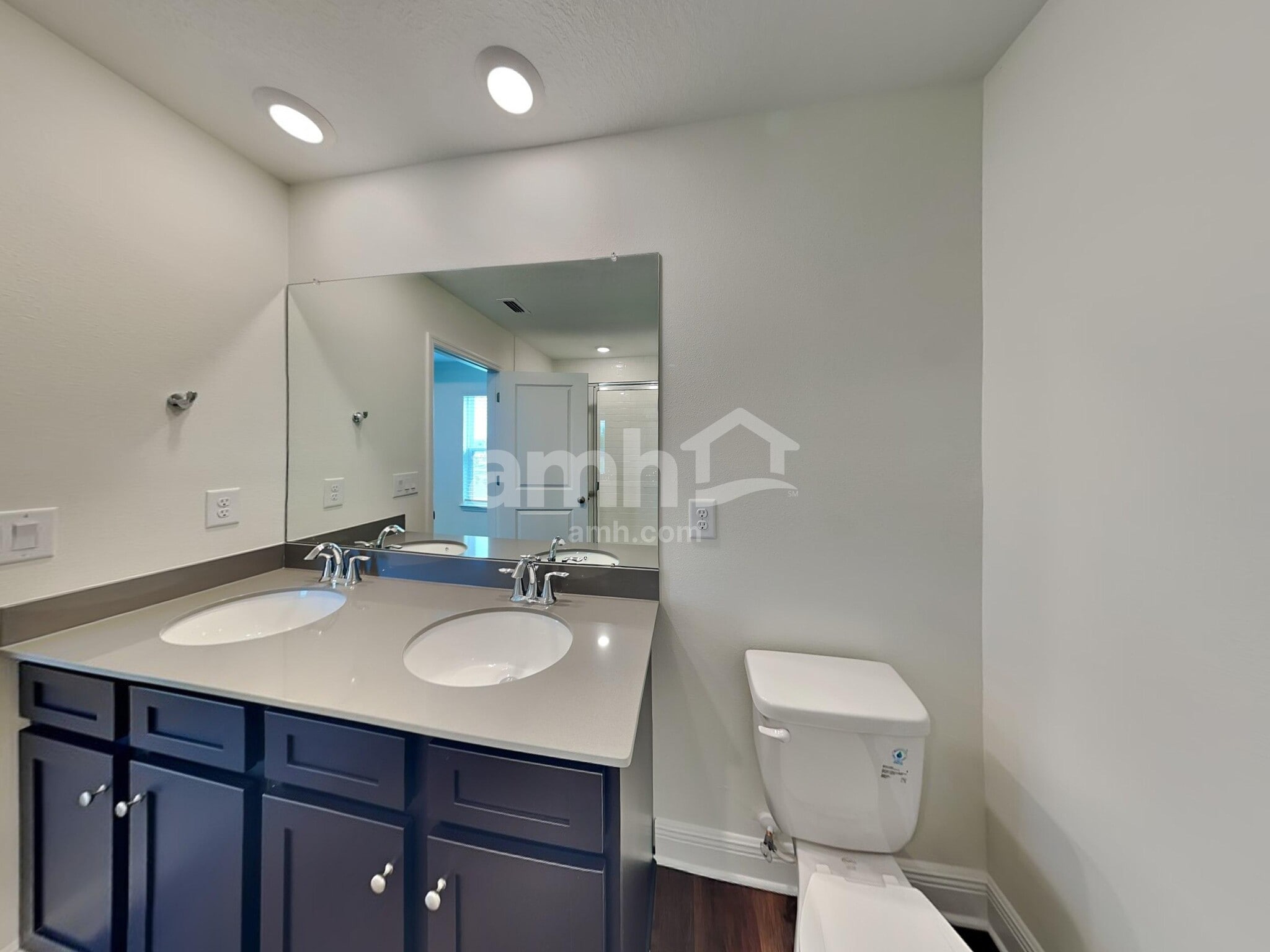 Building Photo - 14632 Cedar ml dr