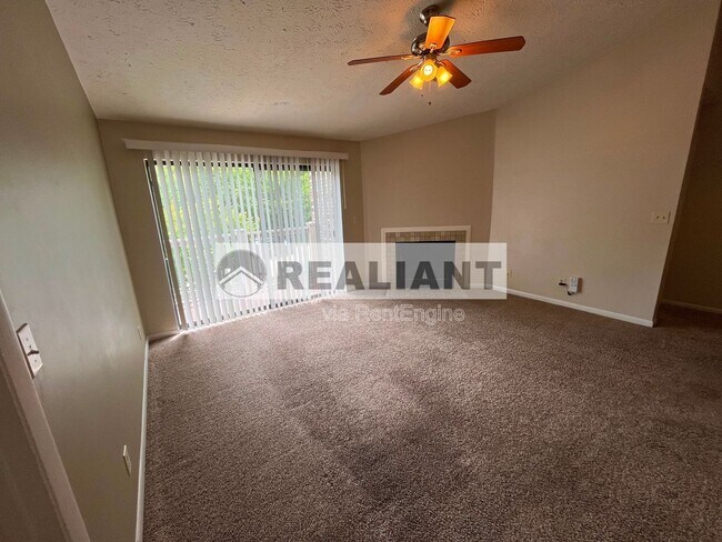 Building Photo - 24 Woodland Hills Dr