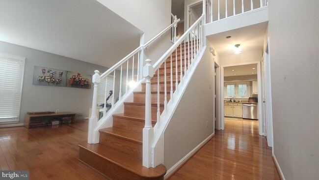 Building Photo - 6453 Springhouse Cir