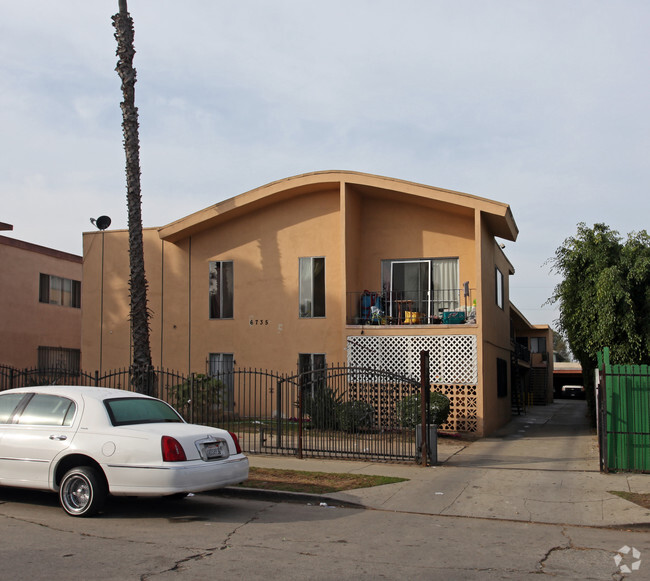 Primary Photo - 6735 Brynhurst Ave