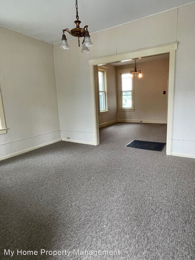 Building Photo - 2 br, 1 bath House - 332 West High Street