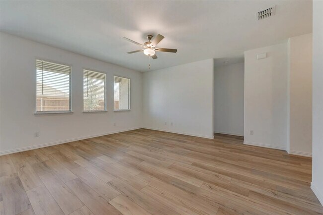 Building Photo - 8412 Butterfly Ln