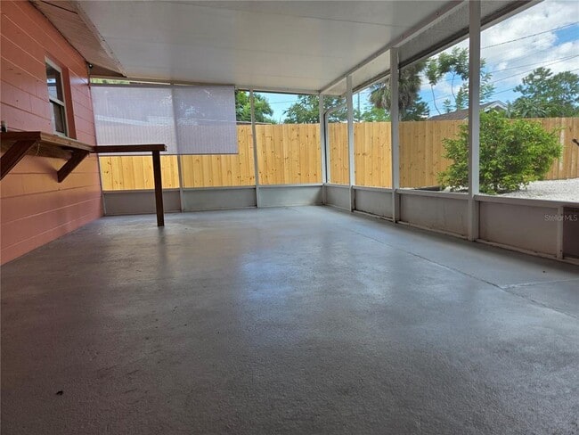 Building Photo - 6220 5th Ave S