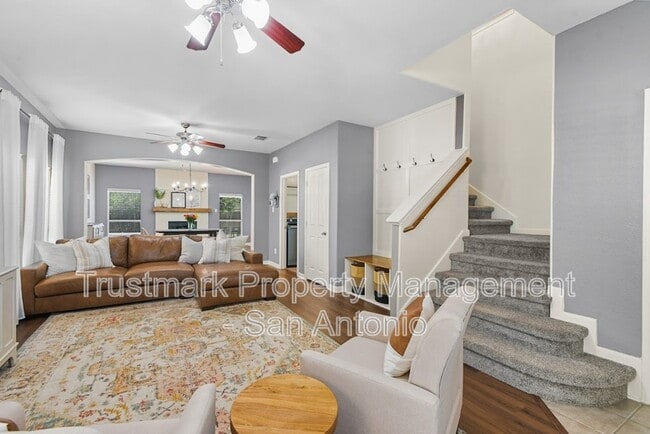 Building Photo - 545 Stonebrook Dr