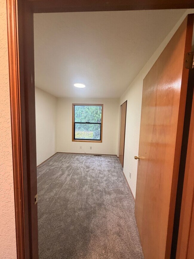 Building Photo - Utah8876