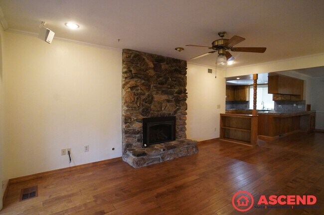 Building Photo - Stunning Home In Southwest Bakersfield!