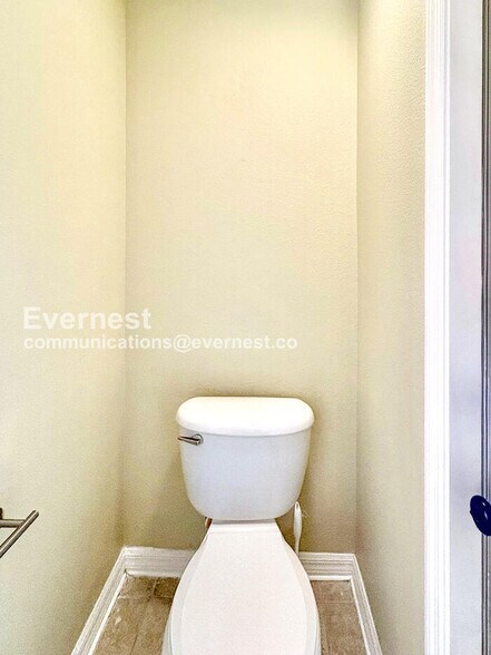 Building Photo - 7002 Potomac Cir