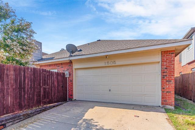 Building Photo - 1505 Lodengreen Ct