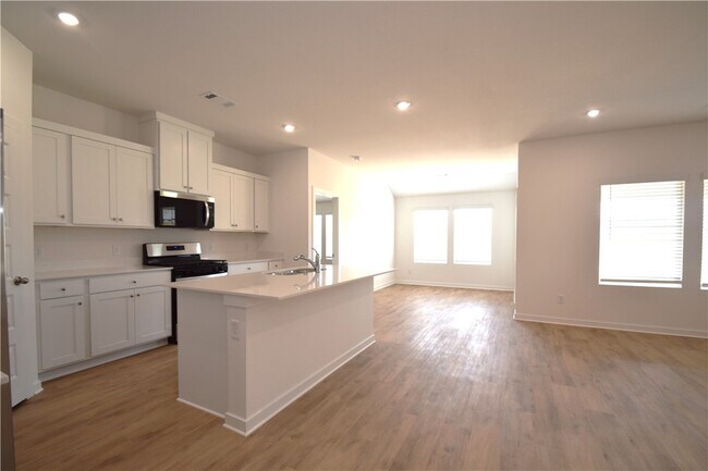 Building Photo - 557 Colorado St