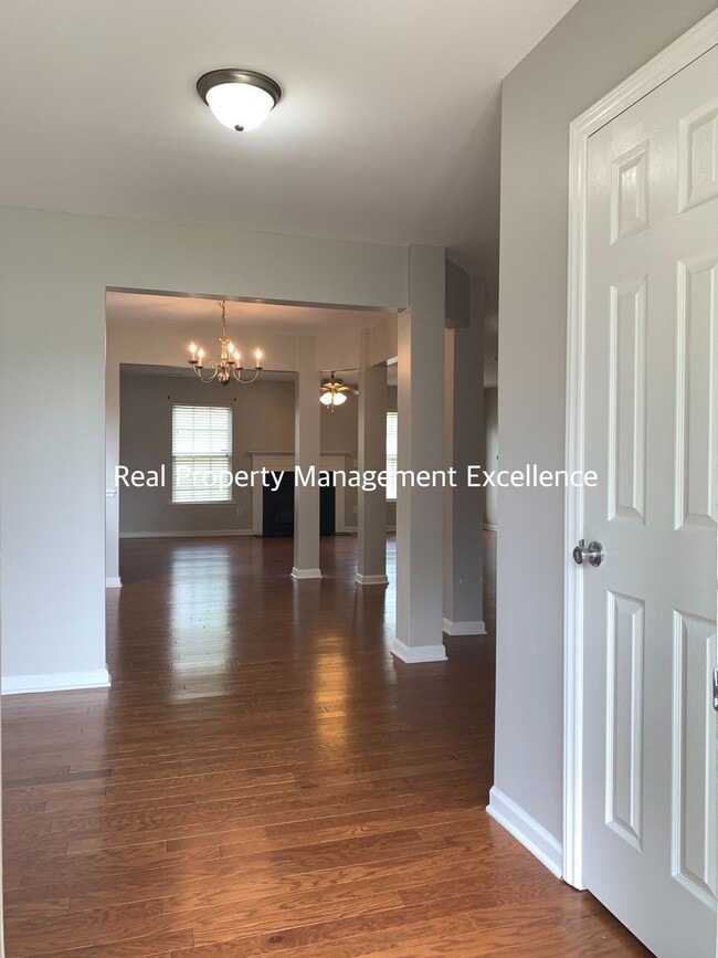 Building Photo - Amazingly Spacious Residence, Available In...
