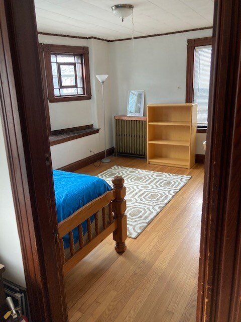 Building Photo - 2 Marlowe St