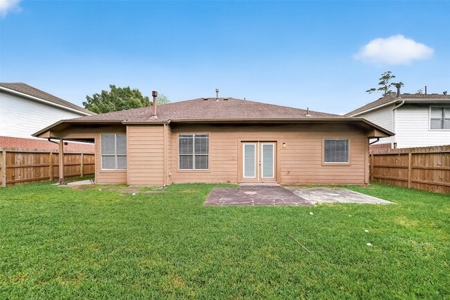 Building Photo - 19407 Arbor Pines Ln