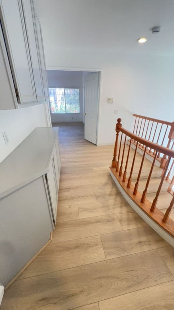 Building Photo - Welcome Home to This Spacious Fontana Rental!!