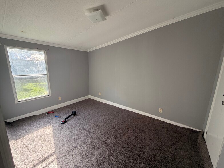 Building Photo - 10911 Lee Road 279