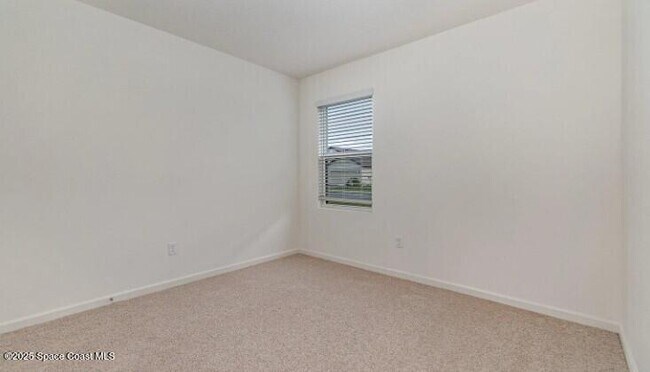 Building Photo - 6935 Topaz Dr