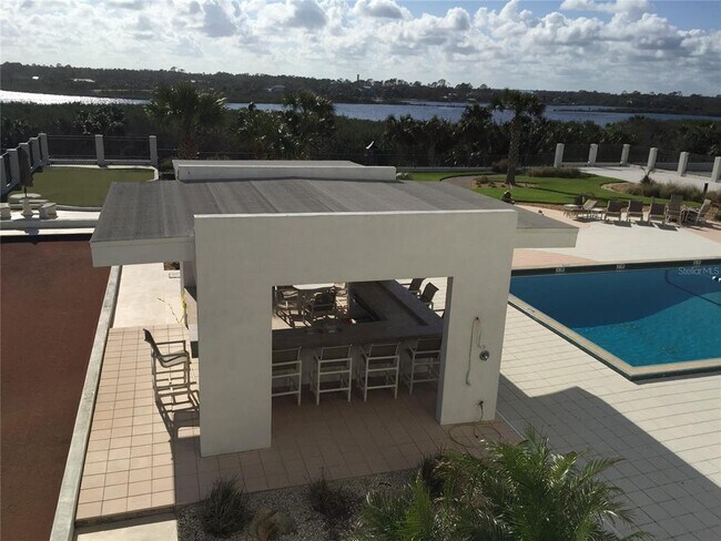 Building Photo - 1601-1601 N Central Ave