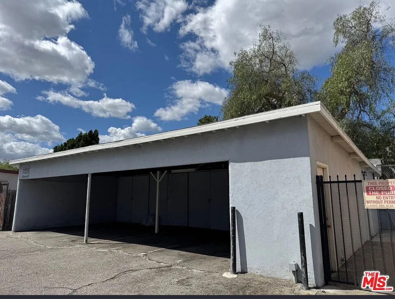 Building Photo - 6711 Fulton Ave