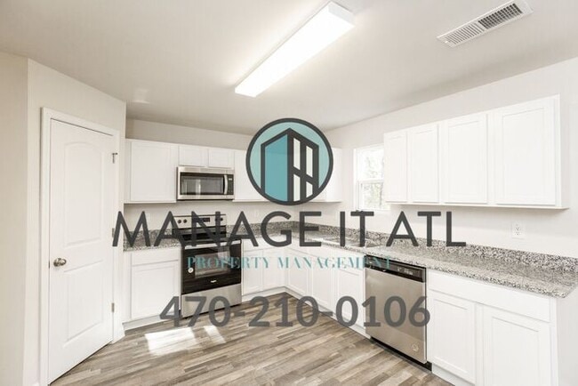 Building Photo - Beautiful 5 Bedroom house in Jefferson! Great location!