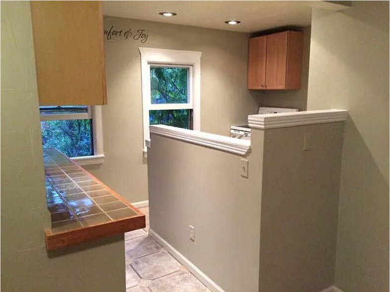 Cute Kitchen - 1270 3rd Ave