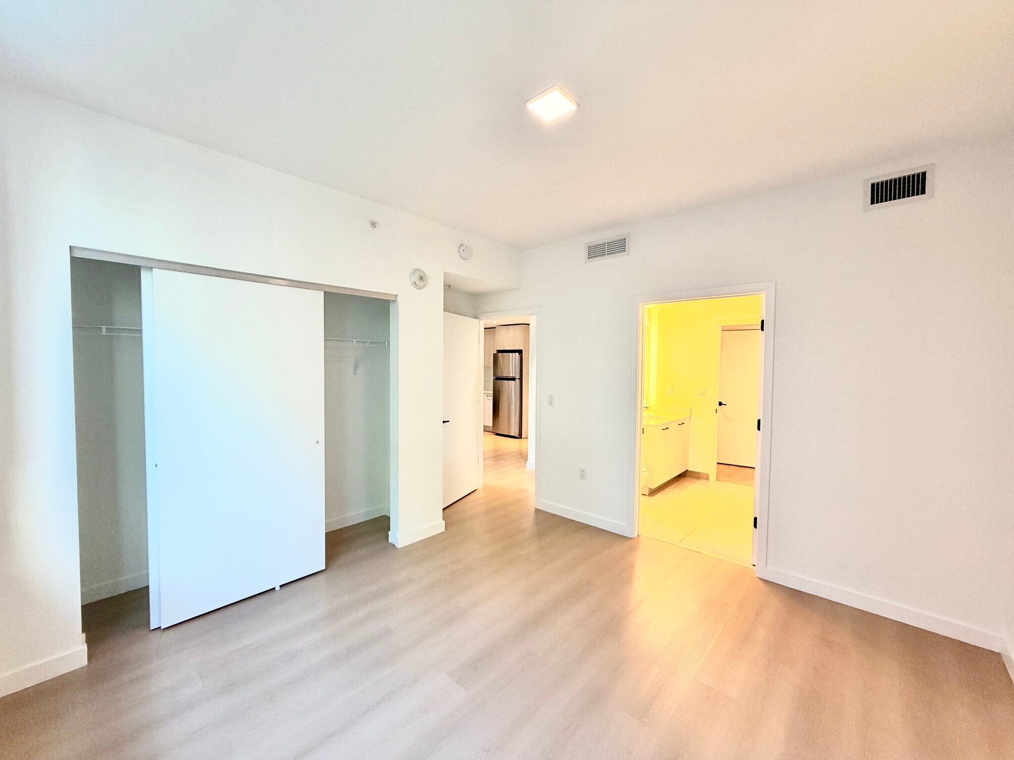 Building Photo - 107 NW 32nd St