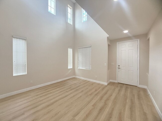 Building Photo - 11904 Amistoso Ln