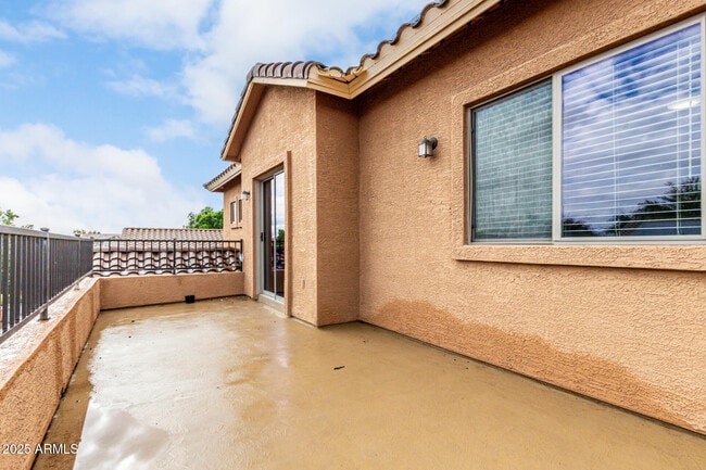 Building Photo - 16435 N 152nd Ln