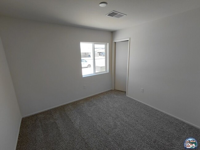 Building Photo - 475 Palomino Ct