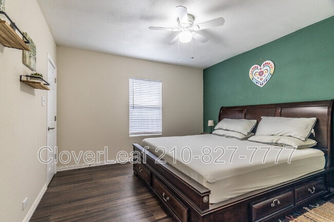 Building Photo - 1317 W French Pl