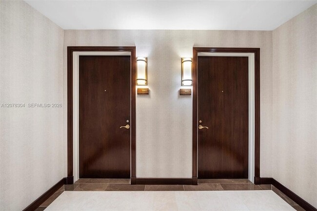 Building Photo - 5875 Collins Ave