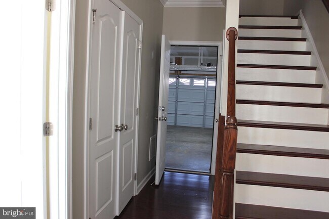 Building Photo - 23261 Carters Meadow Terrace