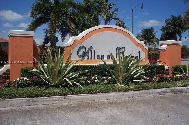 Building Photo - 1650 NE 33rd Rd