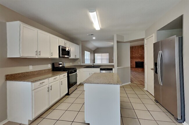 Building Photo - 1327 Coppercrest Dr