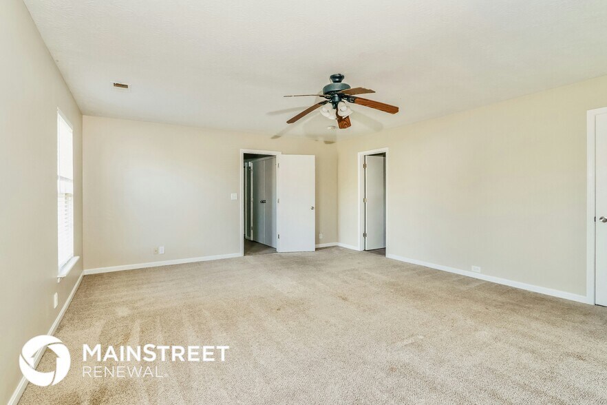 Building Photo - 10613 Irvin Pines Dr