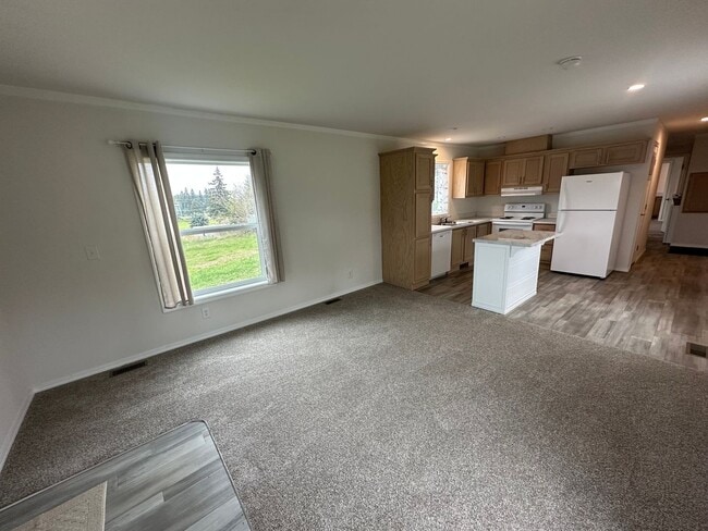 Building Photo - Brand New Single-Wide Home in Peaceful Yelm Setting!