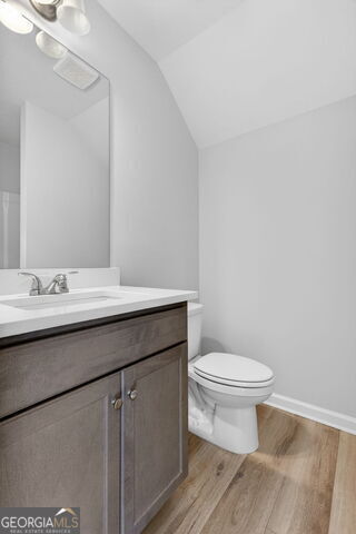 Building Photo - 3 Crown St