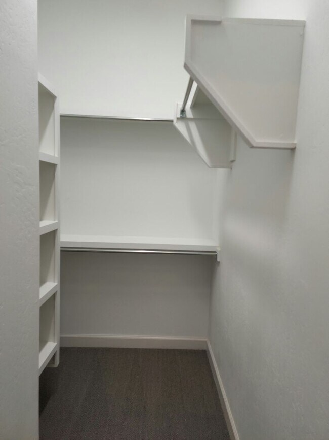 Building Photo - Modern 3-Bed, 2-Bath Home in Rio Rancho’s ...