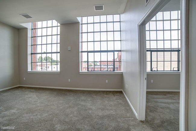 Building Photo - 2 br, 1 bath Apartment - Kreider Commons