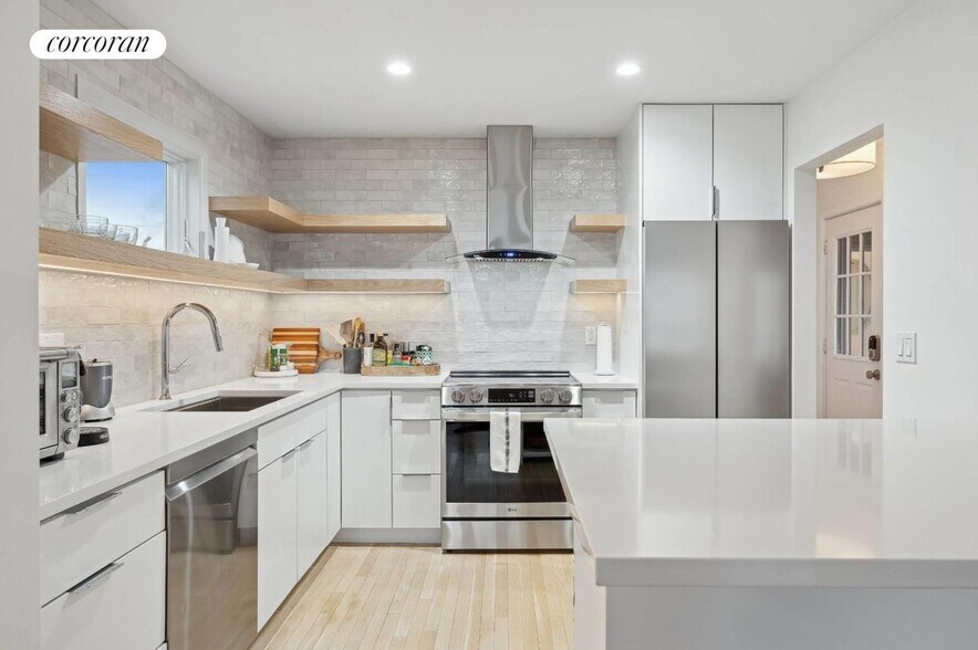 Building Photo - 23 Cliff Dr