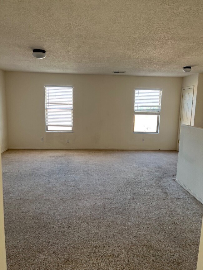 Building Photo - 9219 Colima Ave NW