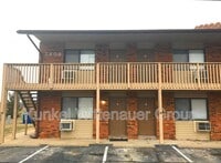 Building Photo - 2609-A Sierra Drive
