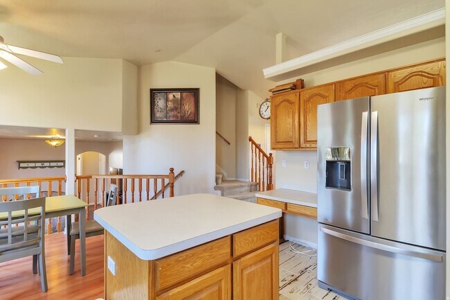 Building Photo - 5789 S 3500 W