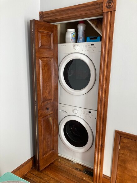 Washer and Dryer - 50 Cornhill St