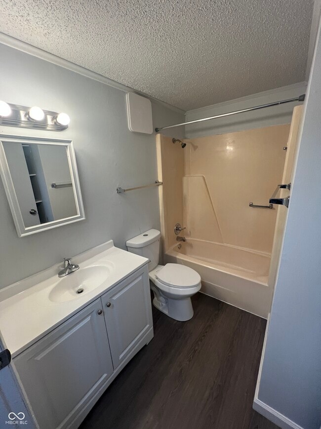 Building Photo - 2000 Indianapolis Rd