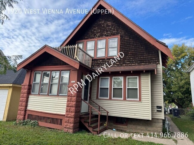 Primary Photo - 1920 W Vienna Ave