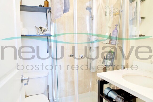 Building Photo - 27 Columbus Ave