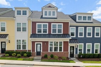 Building Photo - 3 Bedroom Townhome with Rooftop Terrace in Downtown Wake Forest!