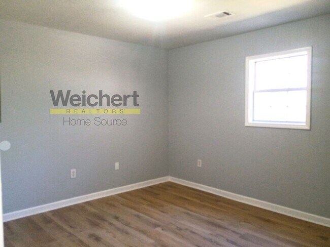 Building Photo - 1107 Cole St
