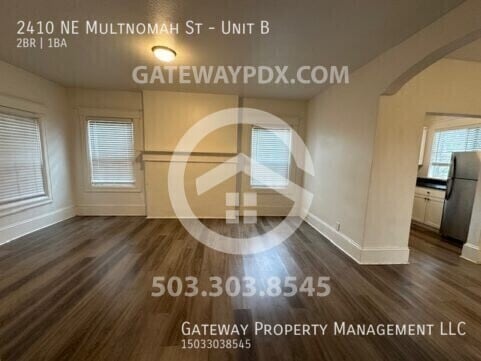 Building Photo - 2410 NE Multnomah St